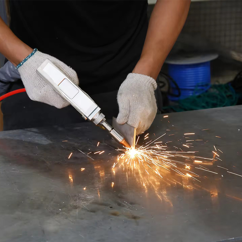 Laser Nivelador Industrial - Máquina de Soldadura Láser Continua Portátil